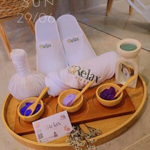 Hand & Foot scrub + pedicure - سكراب + بديكير (يد + قدم )